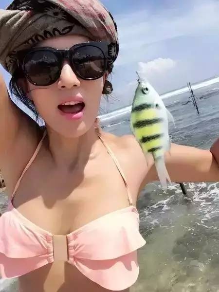 恰如溪水不倒流，