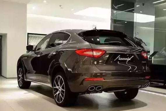 V6四驱空气悬架,5.2秒破百,逼格胜X5,卡宴唯一劲敌