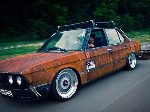 世界上最奇葩的跑车改装，“旧车”竟比新车还贵！