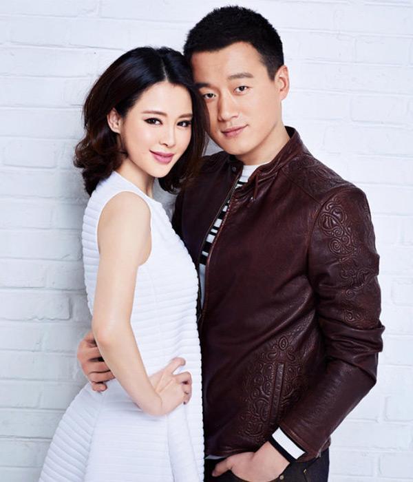 只知道她是佟大为的老婆，却一直不知道她背景那么强