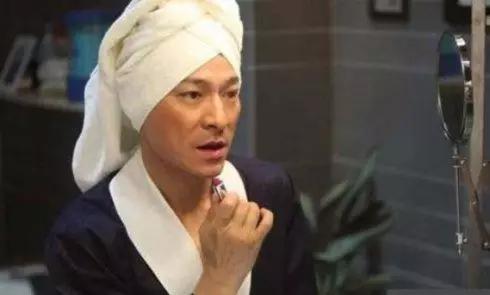 古天乐刘德华等八大巨星男扮女装造型 谁最辣眼睛？（图） - 15