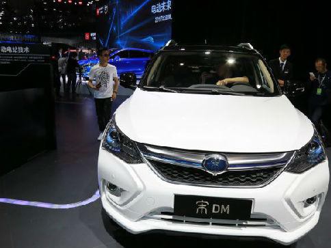 美媒：特斯拉，当心了，比亚迪扩大在美发展规模