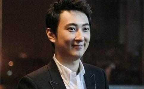 王思聪怒怼京城四少: 兜里就两钢镚, 装什么富二