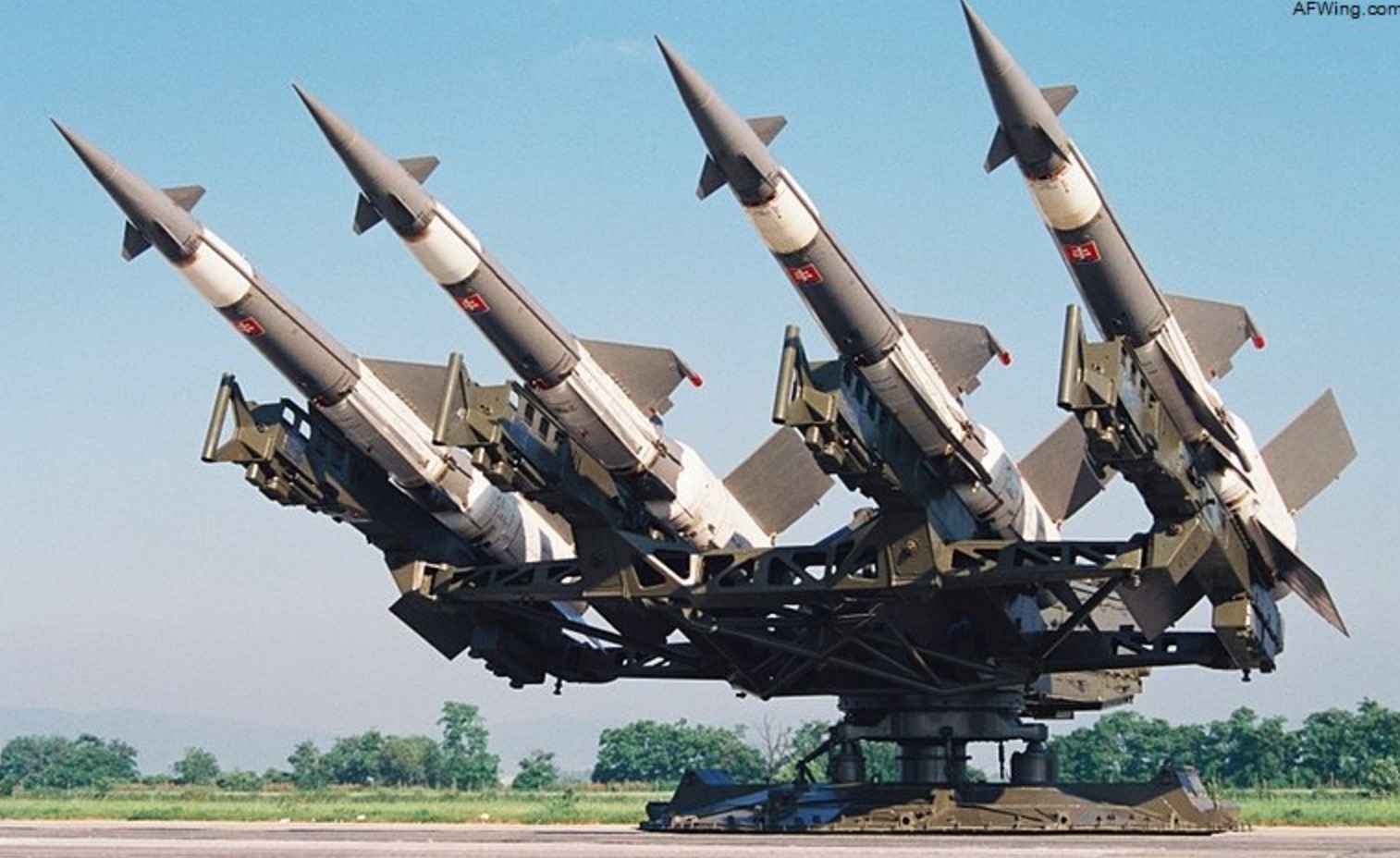 导弹本意击落美军入侵战机,结果却成功命中自