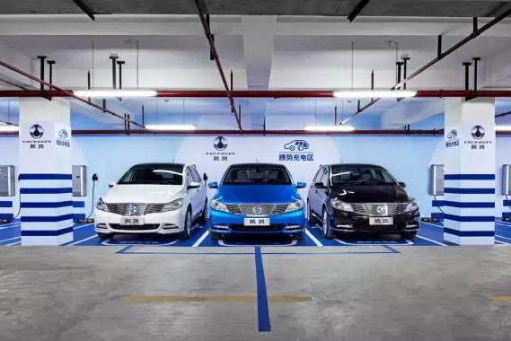 终极PK：宋EV300/荣威ERX5/腾势400，究竟选谁？