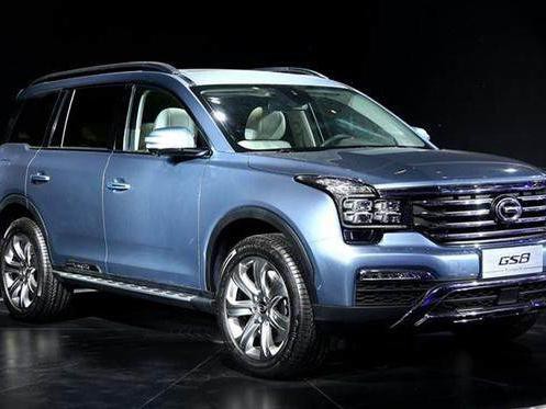 国产7座SUV，霸气不输路虎，不到17万还加价排队