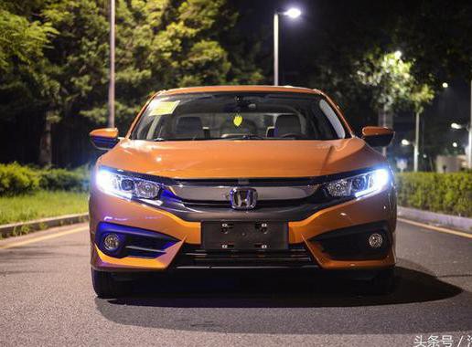 第十代思域一直缺货还要加1万提车，路上还这么少见