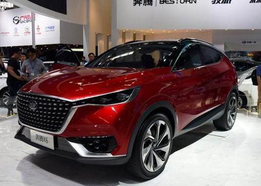 一汽奔腾X6，颜值碾轧宝马X6，售价90000元