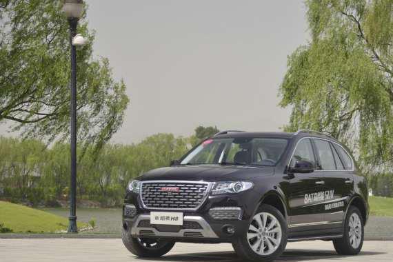 8AT成自主标配，这车甩GS8太远，两个18万买都不亏