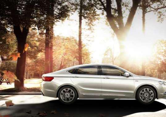 后排如头等舱，这款车国外视如宝马，国内却百般诋毁