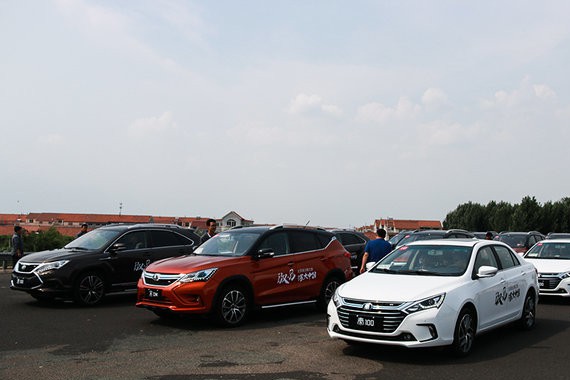 核潜艇、海鲜和啤酒 比亚迪的王朝之旅