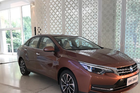 启辰D60实车首次亮相 有望11月正式上市