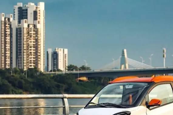 这款车比知豆还小还便宜，居然有ESP，它是谁？