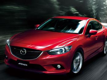 中型车颜值担当！这两款车的帅气一点都不输新君威