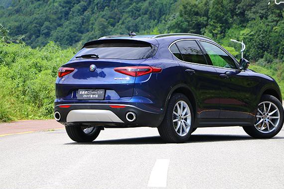 让颠簸成为享受 试驾阿尔法·罗密欧Stelvio 280HP