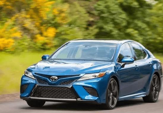 全新凯美瑞、君威、十代雅阁, 谁能加冕中级车之王