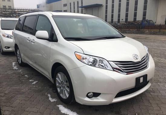 2017款丰田塞纳限量版现车价格 《可上北京牌照》