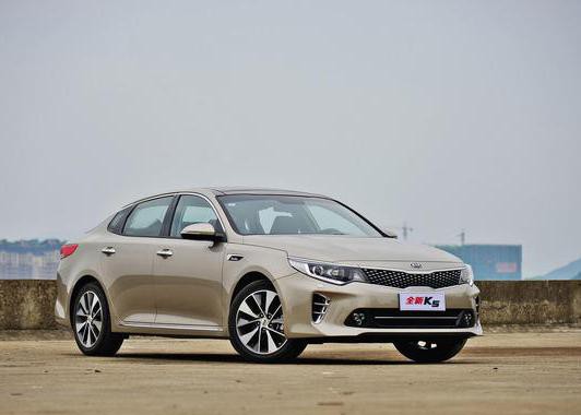 20万内高性价比中级车，这两款是颜值控的首选