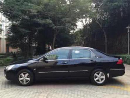 帕萨特不算啥，这车现役B级之王，卖20年得人心