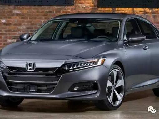 本田也开始玩套娃了，十代雅阁等于十代思域PLUS？