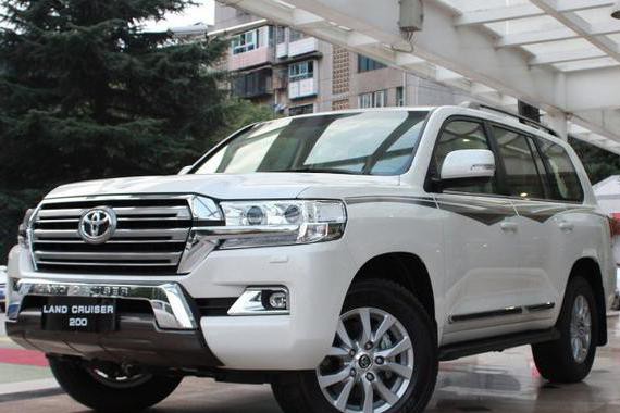 日版陆巡不到29万，国内77万起，哭了