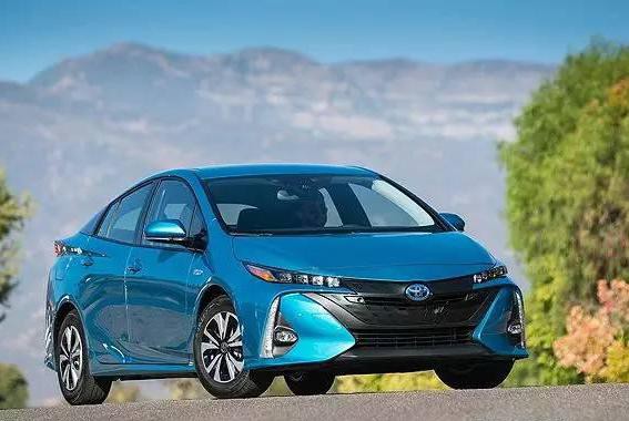 丰田公布新技术，新电动车续航及充电速度又进阶了