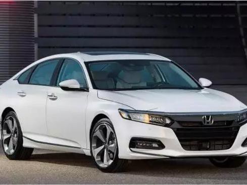 中级车市场玩起了年轻化和运动化 这招可行吗？