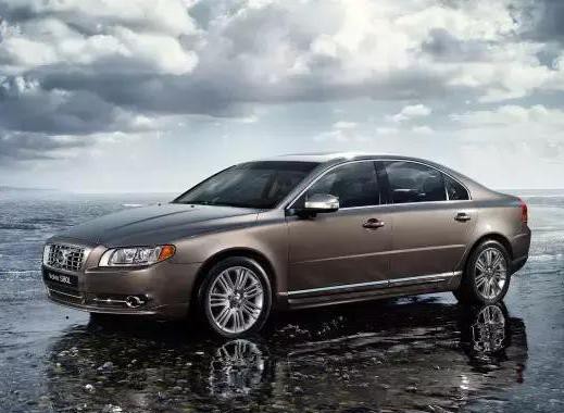 车企挥泪告别内燃机，集体迎接新能源