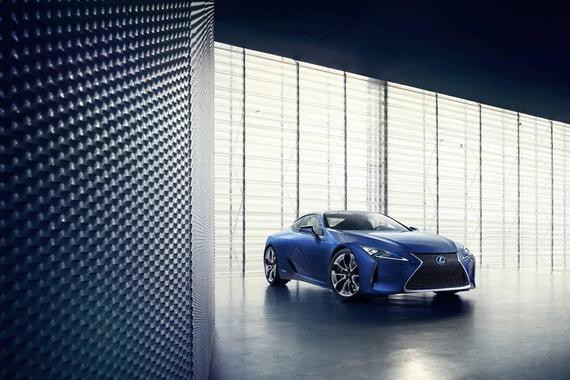 都什么年代了，这款旗舰跑车还在用4速变速箱？