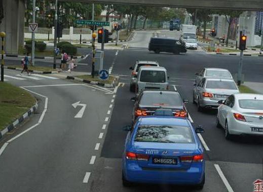 为什么不建议在拥有宝腾的新加坡开车，那到底有多难
