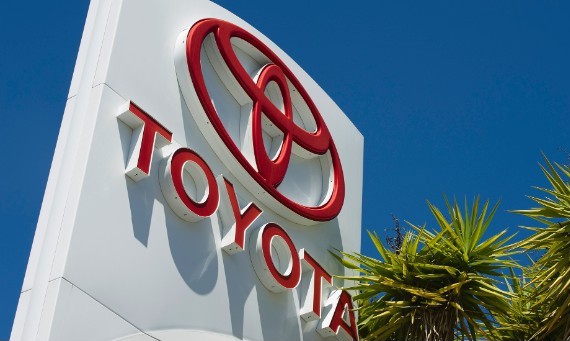 丰田固态电池电动汽车或2022年问世 充电仅需几分钟