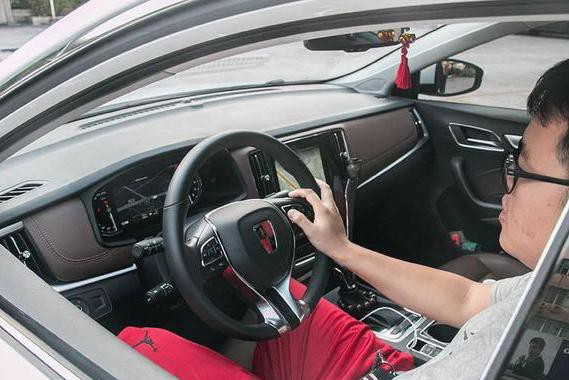 10万块国产车，20万合资车车主都羡慕它能远程开空调