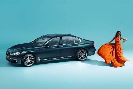 宝马7系一帆风顺地活到40岁了，鬼知道它经历了什么