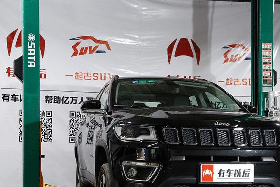 15.98万起，几乎是最怕便宜的Jeep，底盘原来长这样