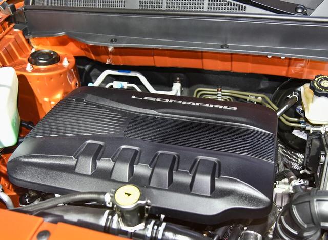 6座布局的小型SUV?但是比哈弗H6实在多了!