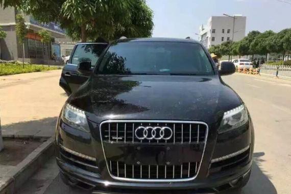 奥迪Q7二手卖十八万，车主买这车钱还是找别人借