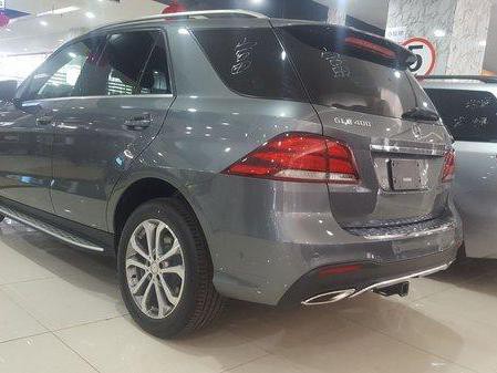 17款奔驰GLE400中东版3.0T驾驭世界驶向未来