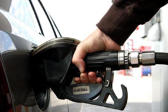 原来汽车油箱还有这样的秘密，车主加油时要留意了