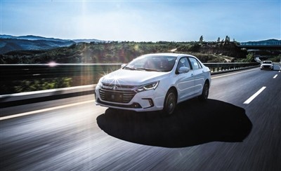 比亚迪新款秦售价18.59万元