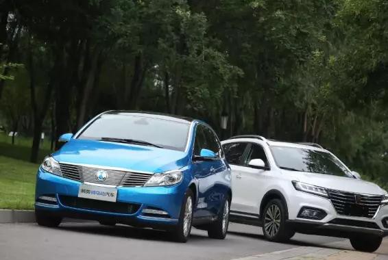 为电动而生的腾势400，与荣威ERX5比拼有哪些筹码