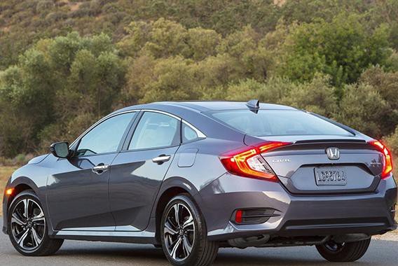 完爆本田思域？这车有1.5T+9AT+长轴距+闭缸技术！