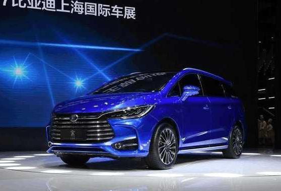 比亚迪终于不丑了, 内饰豪华超GL8, 挂汉字车标