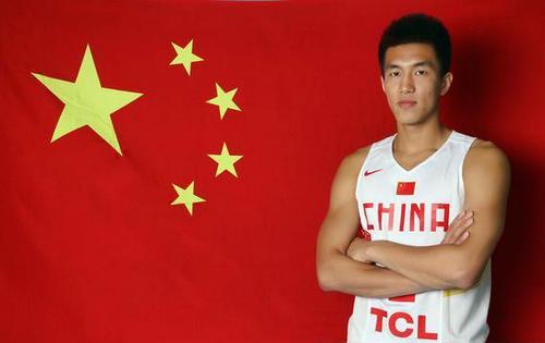 现役亚洲第一后卫，中国篮球后卫的骄傲