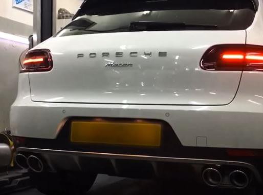 保时捷Macan与Armytrix Exhaust2.0升涡轮增压排气