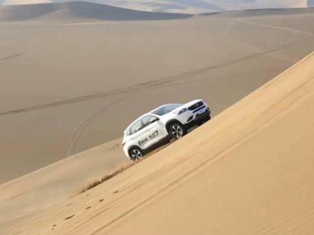 不只是菜鸟工具！详解上坡辅助和陡坡缓降工作原理