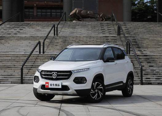 6万左右最火的SUV，月销30000+，做工、用料曝光！