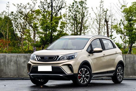 远景X3相比宝骏510虽然短，但是前者会“旋转”