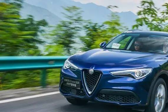 最大瓶颈竟是轮胎！试阿尔法·罗密欧Stelvio