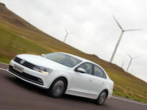 试驾新速腾1.2T，油耗同级新低！