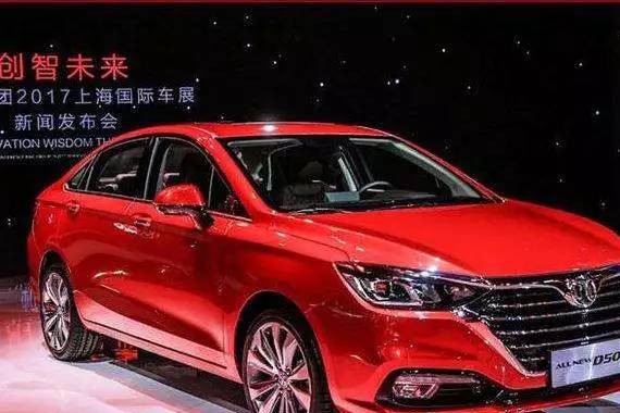 号称国产“小奔驰”, 尺寸秒速腾, 7万起步10月上市